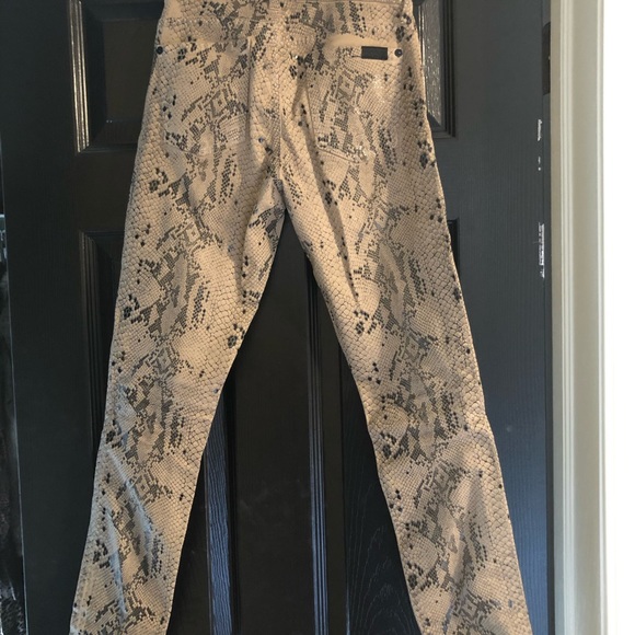 7 for all Mankind Snakeskin skinny jeans size 25 - Picture 2 of 2